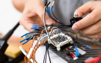 Jak wykryć i gdzie może znajdować się podsłuch w samochodzie?